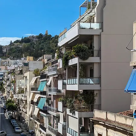 Chessboard Styled 2bd Next To Acropolis&metro Apartment Athens